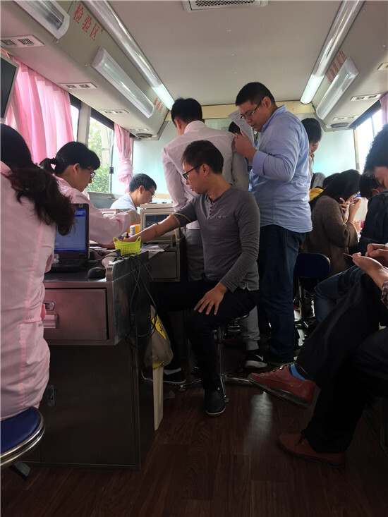 點滴奉獻，綻放生命之花